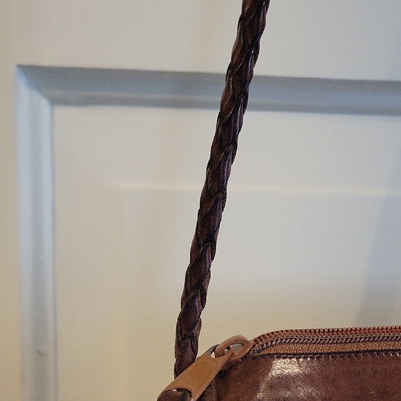Vintage Two-Tone Leather Shoulder Bag Tooled Art Deco Floral Western